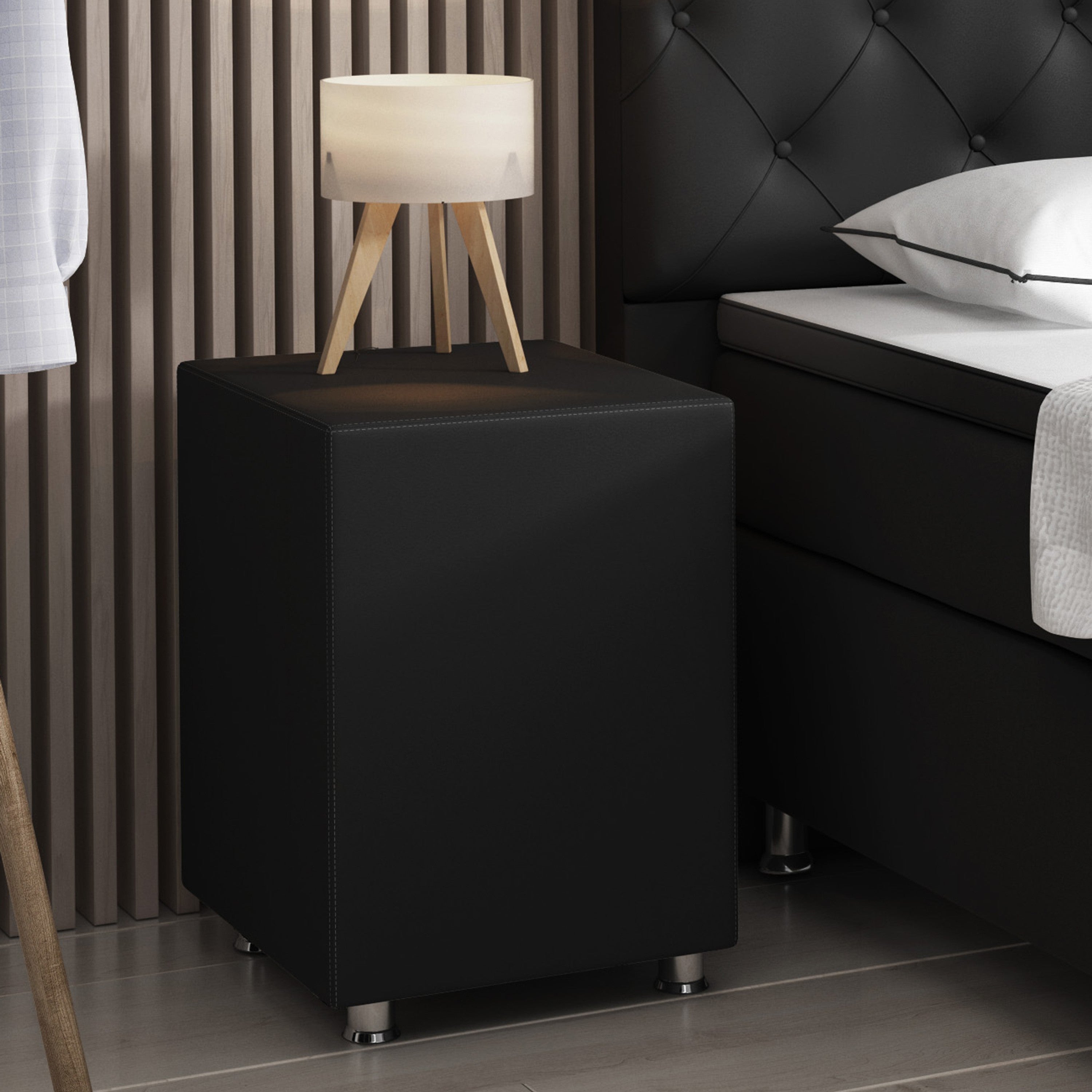 Nachttisch Hocker Kara Würfel Cube schwarz 40x40x60 Kunstleder - Interbed